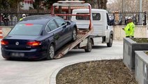 Parasını alamayan işçi belediyenin makam aracını haczettirmişti! Belediye'den yanıt gecikmedi