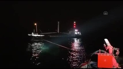 Ahırkapı açıklarında makine arızası yapan yük gemisi demirletildi