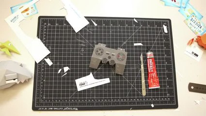 Derrick the Death Fin : Pliage de manette