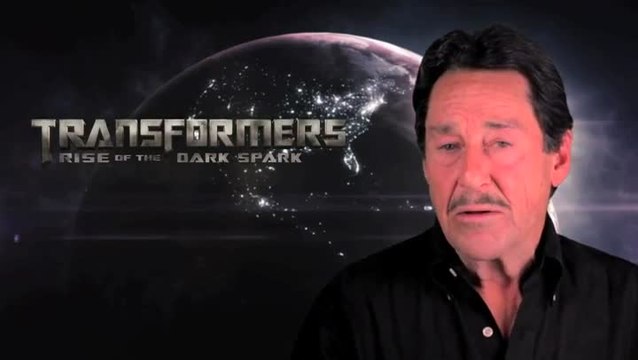 Transformers : Rise of the Dark Spark : Peter Cullen est Optimus Prime