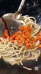 Fried noodles at Thailand #streetfood