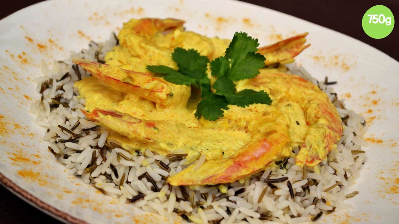 Gambas au curcuma de Madagascar, coriandre et riz sauvage