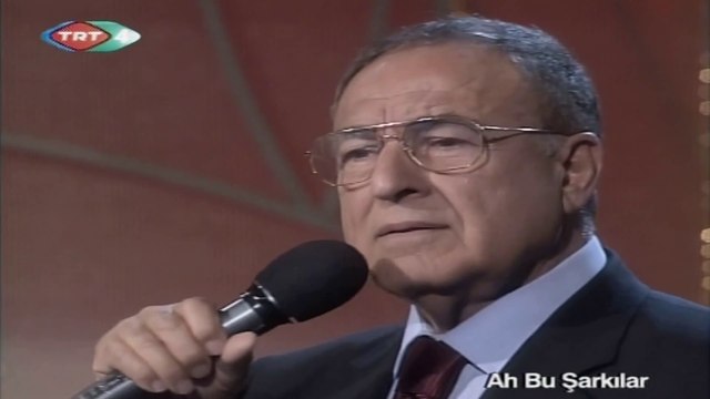 Yaşar Özel / Seni ne çok sevdiğimi söylesem de bilemezsin