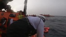 Médicos sin fronteras rescatan a 113 migrantes naufragados cerca de las costas de Italia