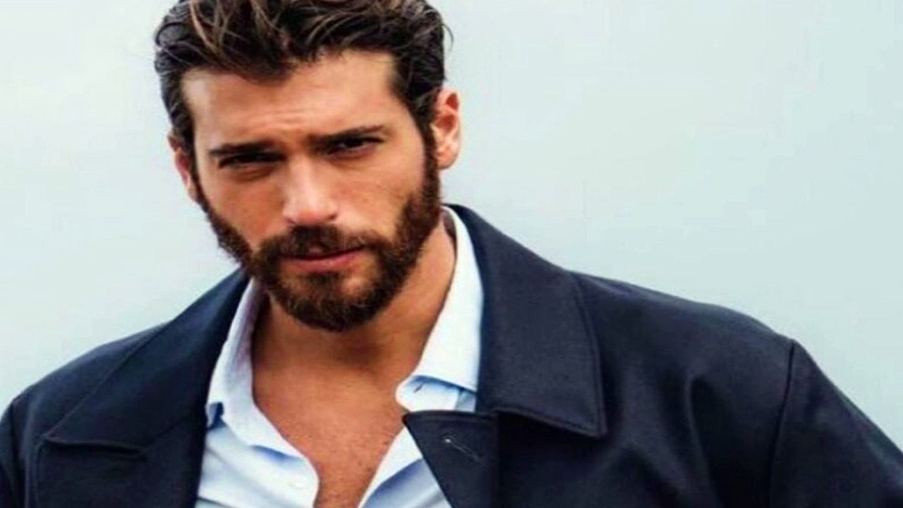 “Tutto cancellato”. Can Yaman, un colpo che fa malissimo. La decisione di Mediaset