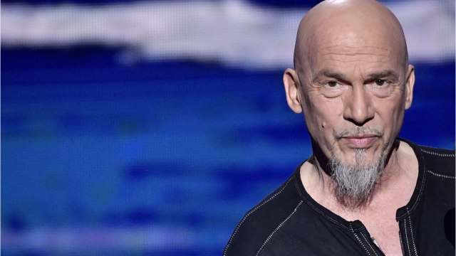 VOICI : Florent Pagny : sa fille Aël donne des nouvelles rassurantes du chanteur