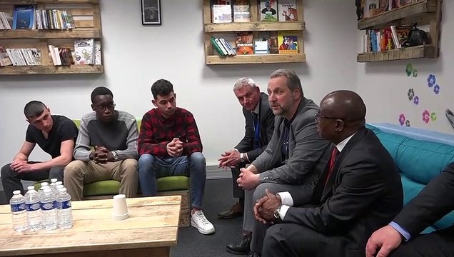 Formation professionnelle : le ministre Koffi N'Guessan visite l'école de la 2eme chance de Nancy