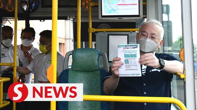 More than 4,000 cars from Singapore in first 16 hours after border reopened