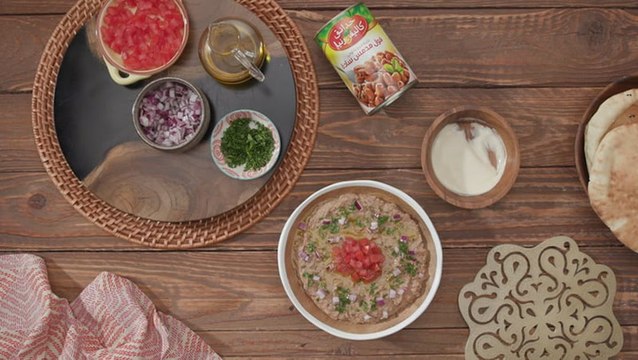 اروع واسهل طريقة لعمل الفول بالطحينة