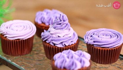 الكب كيك بتغليفة كريمة الزبدة