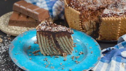 كيك بالبسكويت بالشوكولاتة سريع