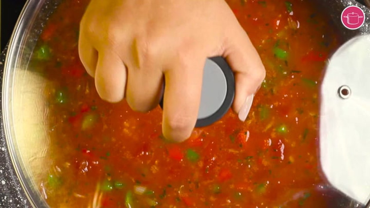 طريقة عمل صينية دجاج بالفرن خطوة خطوة - غليان المزيج