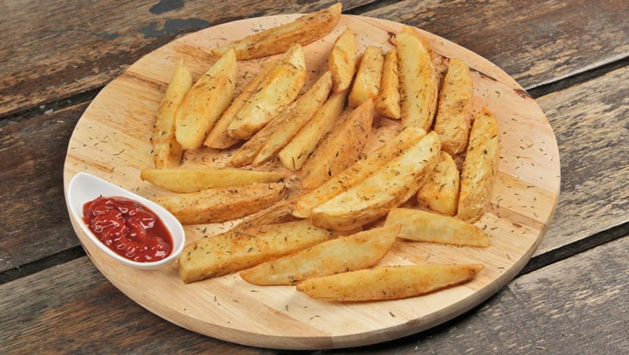 بطاطس ودجز مقلية