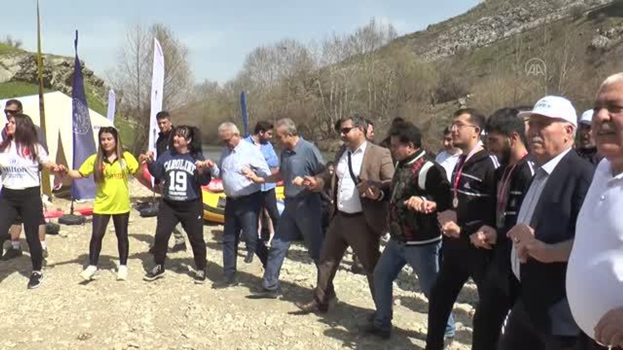 Diyarbakır'da doğa yürüyüşü, kaya tırmanışı ve rafting yarışması düzenlendi (2)