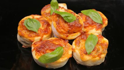 طريقة عمل بيتزا رول