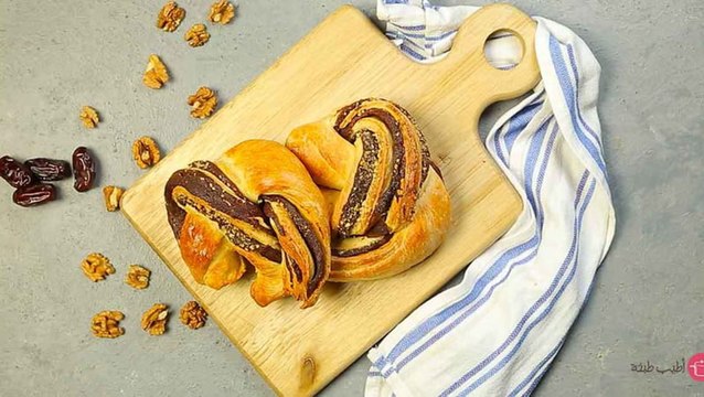 طريقة خبز بحشوة التمر