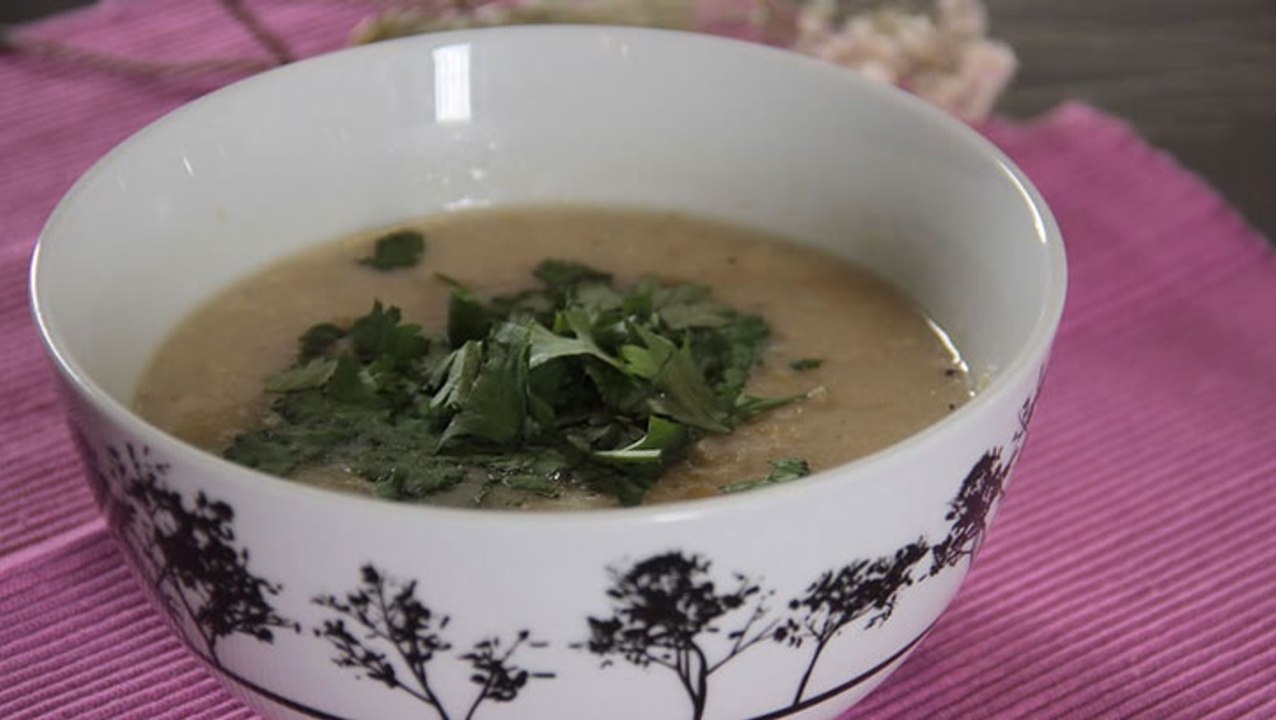 طريقة عمل شوربة دجاج بالشوفان بالصور والفيديو