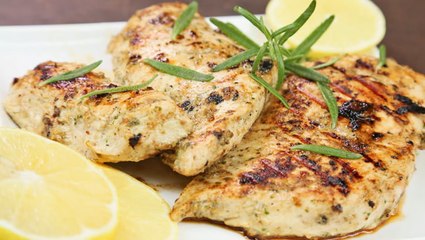 طريقة عمل تتبيلة دجاج مشوي بالزبادي