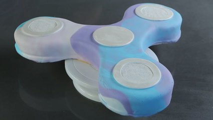 طريقة عمل كيك على شكل سبينر