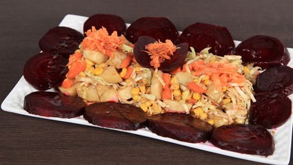 طريقة عمل سلطة الشمندر بدبس الرمان بالصور