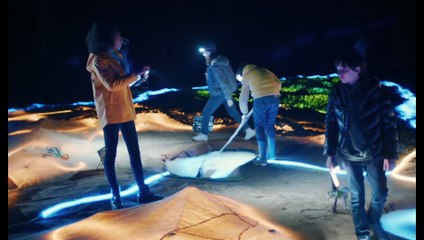 Un pequeño plan... como salvar el planeta - Tráiler oficial español