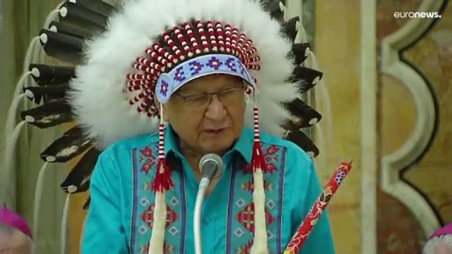 Papa Francesco chiede scusa ai nativi canadesi per gli abusi nelle scuole residenziali