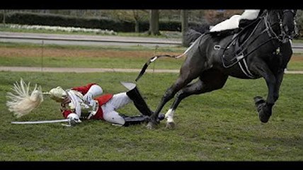 Queen Elizabeth's Soldier Takes Rare Tumble from Horse During Rehearsals for Platinum Jubilee Celebr