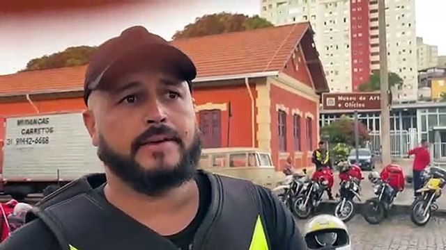 Entregadores por aplicativo organizam ‘breque’ para evitar saída de pedidos