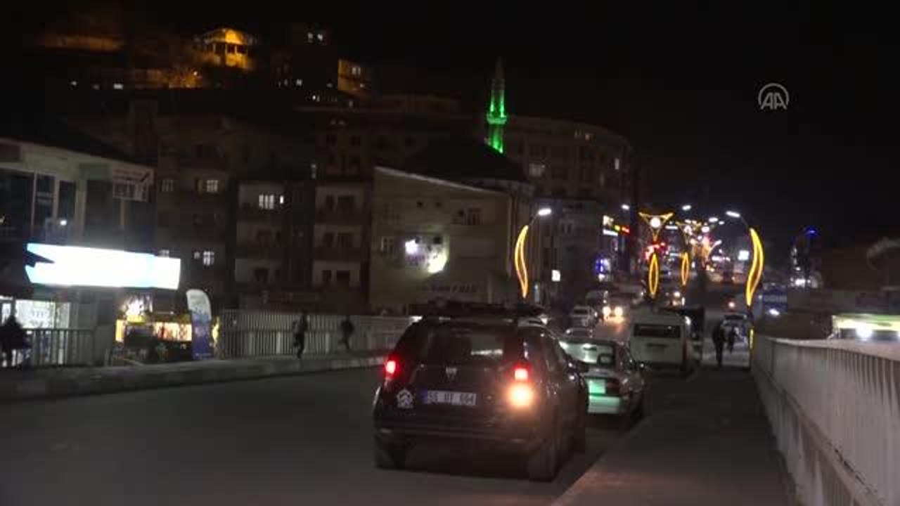 Şemdinli'de ilk teravih namazı kılındı