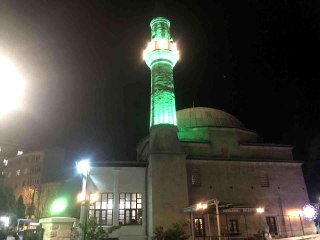 Kırklareli'nde ilk teravihte vatandaşlar camileri doldurdu