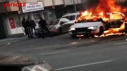 Korku dolu anlar! Park halindeki araç bir anda alev aldı