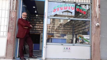 DİYARBAKIR - Tarihi Sur'da 20 metrekarelik dükkanında 40 bin kasetlik arşiv oluşturdu