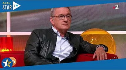 "J'ai été humilié en permanence" : Christophe Dechavanne balance sur le mauvais traitement d'un réal