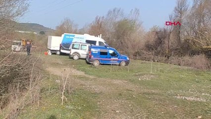 KAYIP OLARAK ARANIYORDU; GÖLE UÇAN OTOMOBİLİNDE CESEDİ BULUNDU
