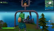 Fortnite, Chapitre 2, saison 1 : Danser près de Monsieur Tuyaux, de Monsieur Lefoin et de la tente en troncs (mission Coup décisif)