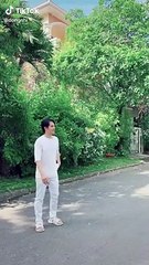 Gia đình Nhi Thắng đu trend, Winnie làm nền cho bố mẹ