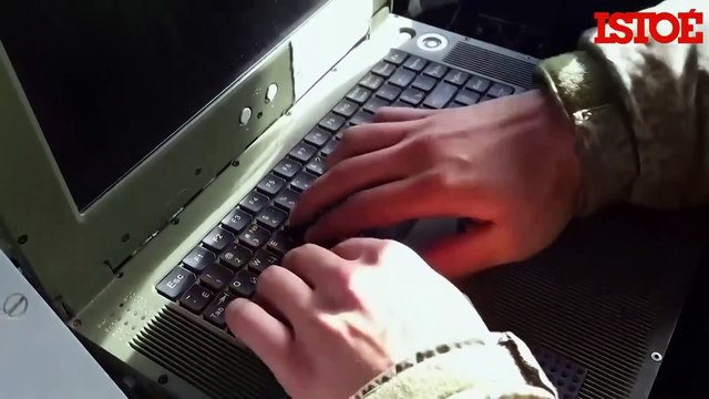 Russos atacam Ucrânia com lançador de mísseis