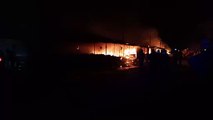 Voraz incendio afectó a varias casetas de ventas en el municipio de Montero