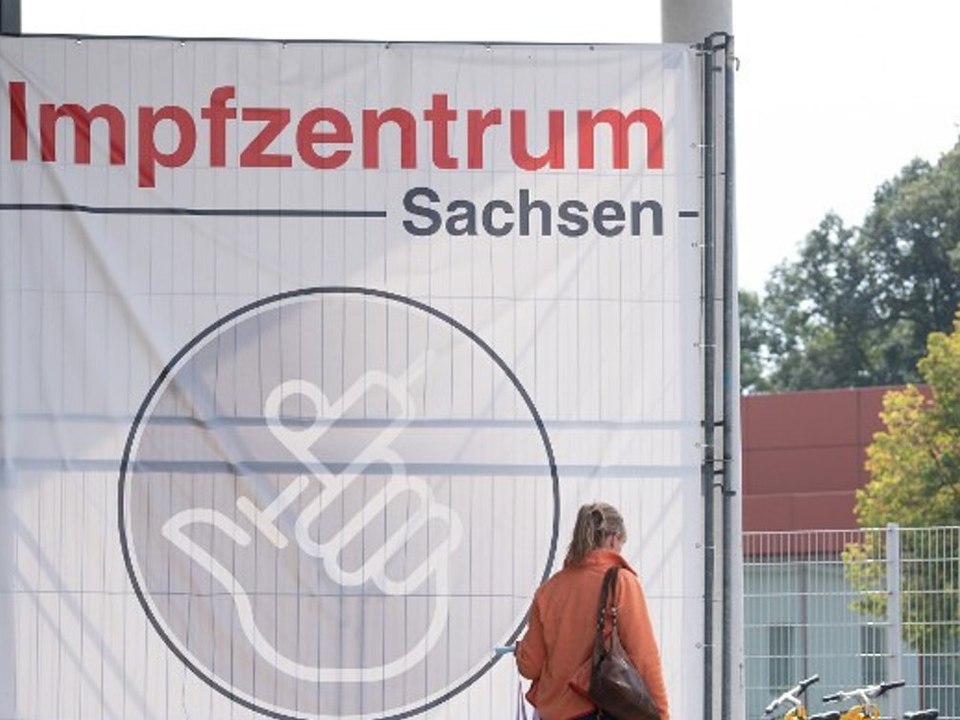 Mann lässt sich offenbar 87 mal gegen Coronavirus impfen