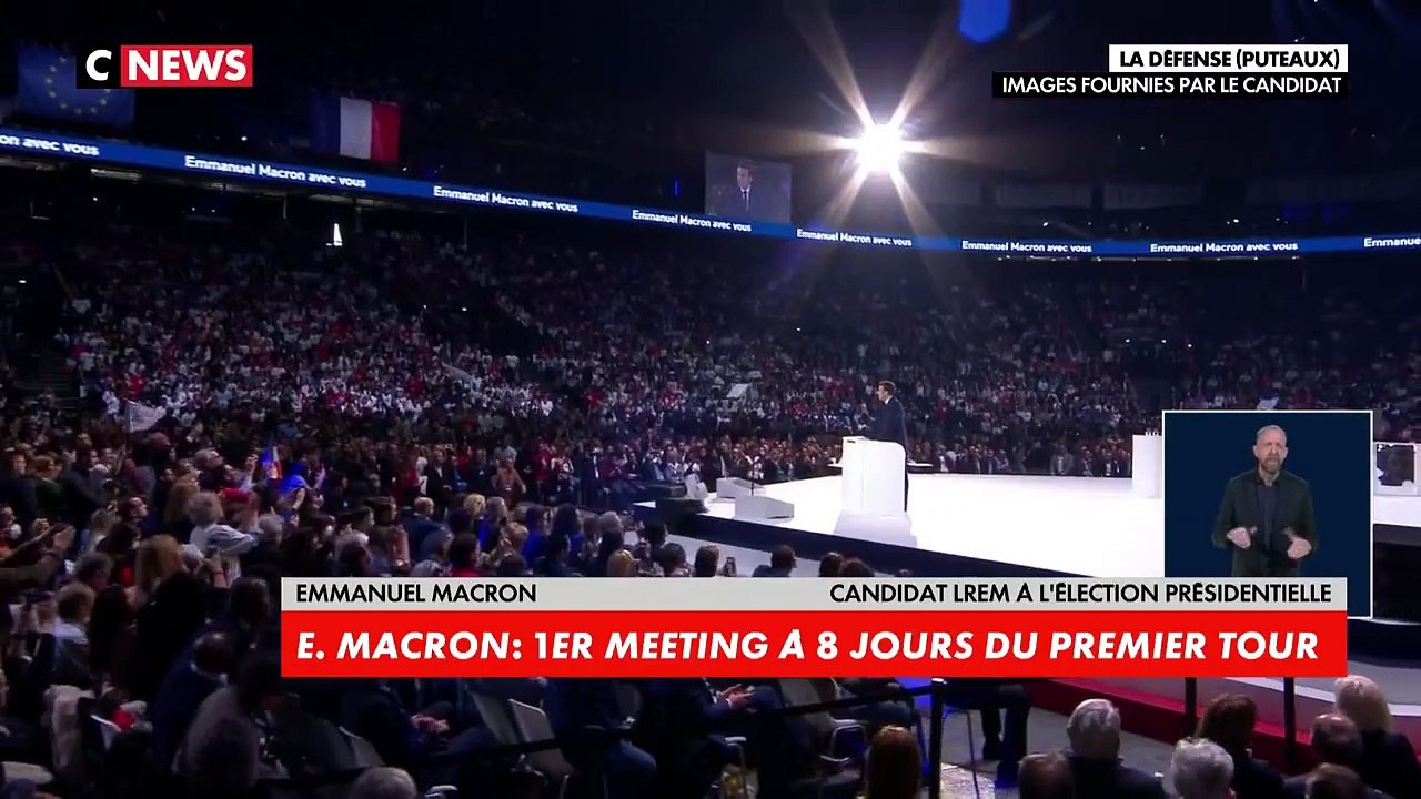 Emmanuel Macron, affirme que «Malgré les crises, nous avons tenu nos promesses. Et le taux de chômage est au plus bas depuis 15 ans