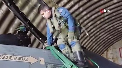 MSB muharip uçakların eğitimi görüntülerini paylaştı