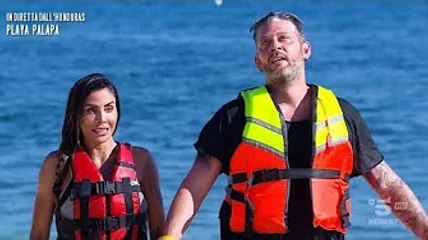 Isola, pesante critica a Guendalina Tavassi da Arianna David: "Donna priva di contenuti" Tra i conco