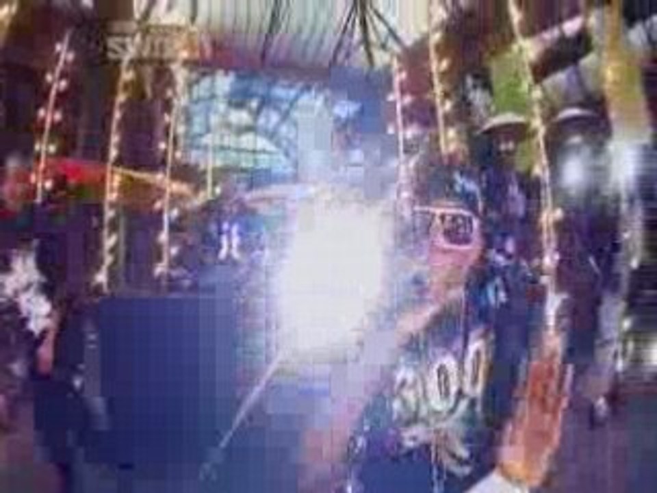 Soulja Boy Tellem Feat Arab - Crank That Yahhh live