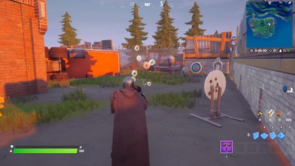 Tải video: Fortnite, saison 5, quête journalière : Collecter du métal au camp de la Morue