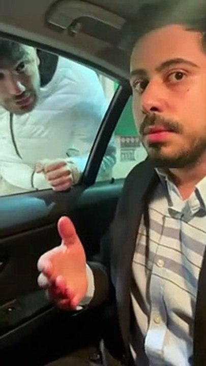 Cumhurbaşkanı Erdoğan'ın taklidini yapan genç benzincide