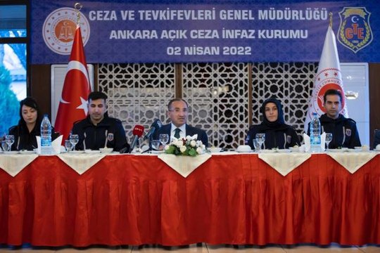 Adalet Bakanı Bozdağ: Cezaevlerindeki infaz uygulamaları anayasamız ve kanunlarımız çerçevesindedir