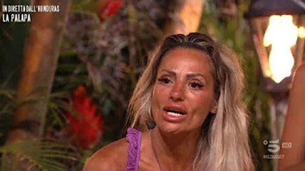 Isola: "Laura Maddaloni ha svantaggiato Clemente Russo", parla l'ex naufraga Miryea Stabile Nella pu