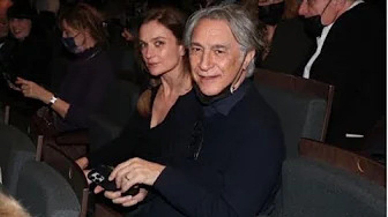 Richard Berry  Coup de sang de sa femme Pascale qui gifle s@ fille Coline au tribunal !