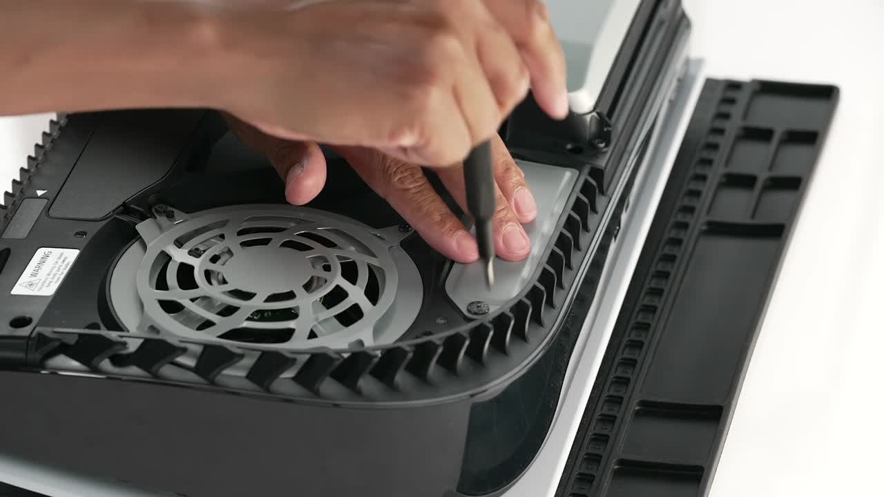 M.2 SSD installation PS5