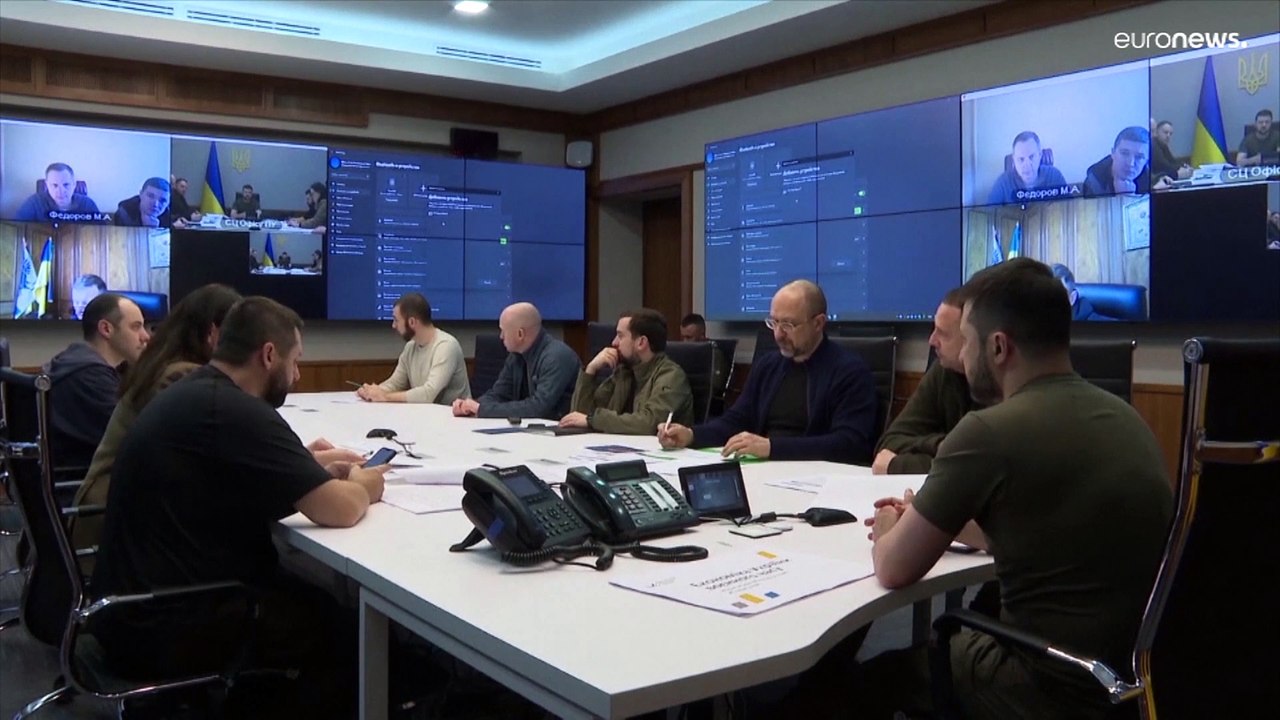 Буча: россияне отступили, на улицах тела убитых...